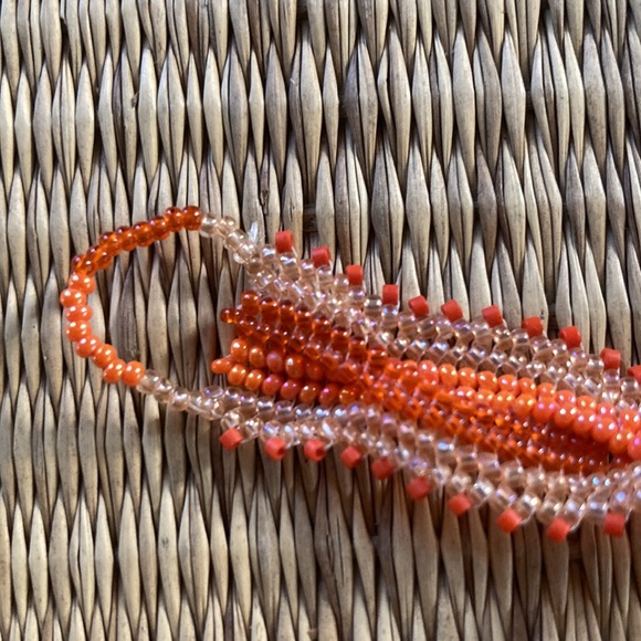 Hand beaded choker in lovely oranges - Picture 4 of 4
